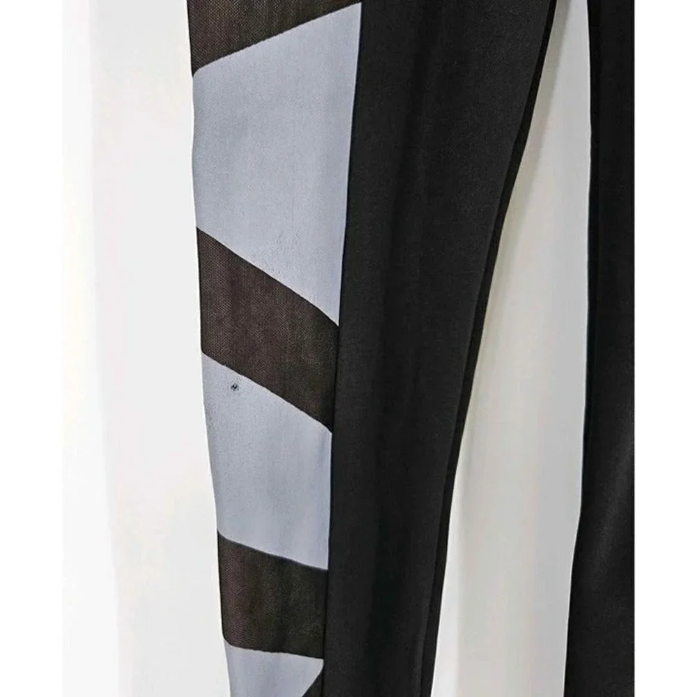 New Moda Age Black Gray Triangle Pattern Stretch Leggings Sz S/M